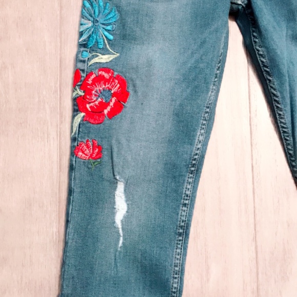 ZARA Low-rise Jeans:Blue, US 8/EUR 40 - Picture 6 of 6